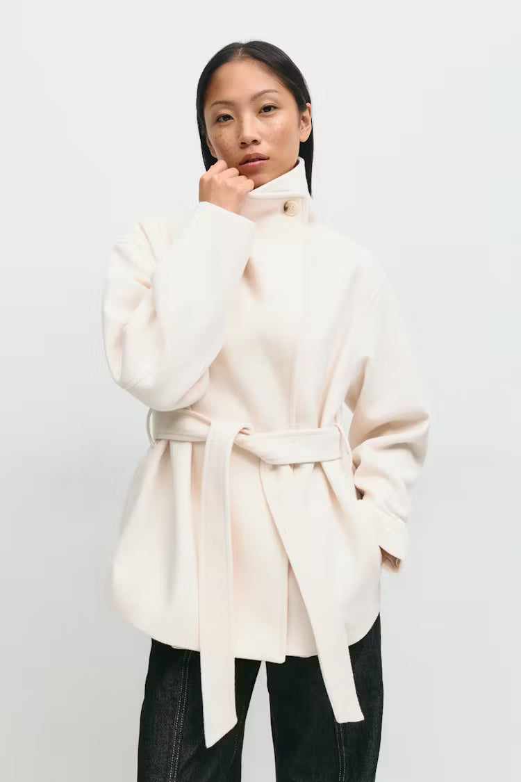 High neck short jacket