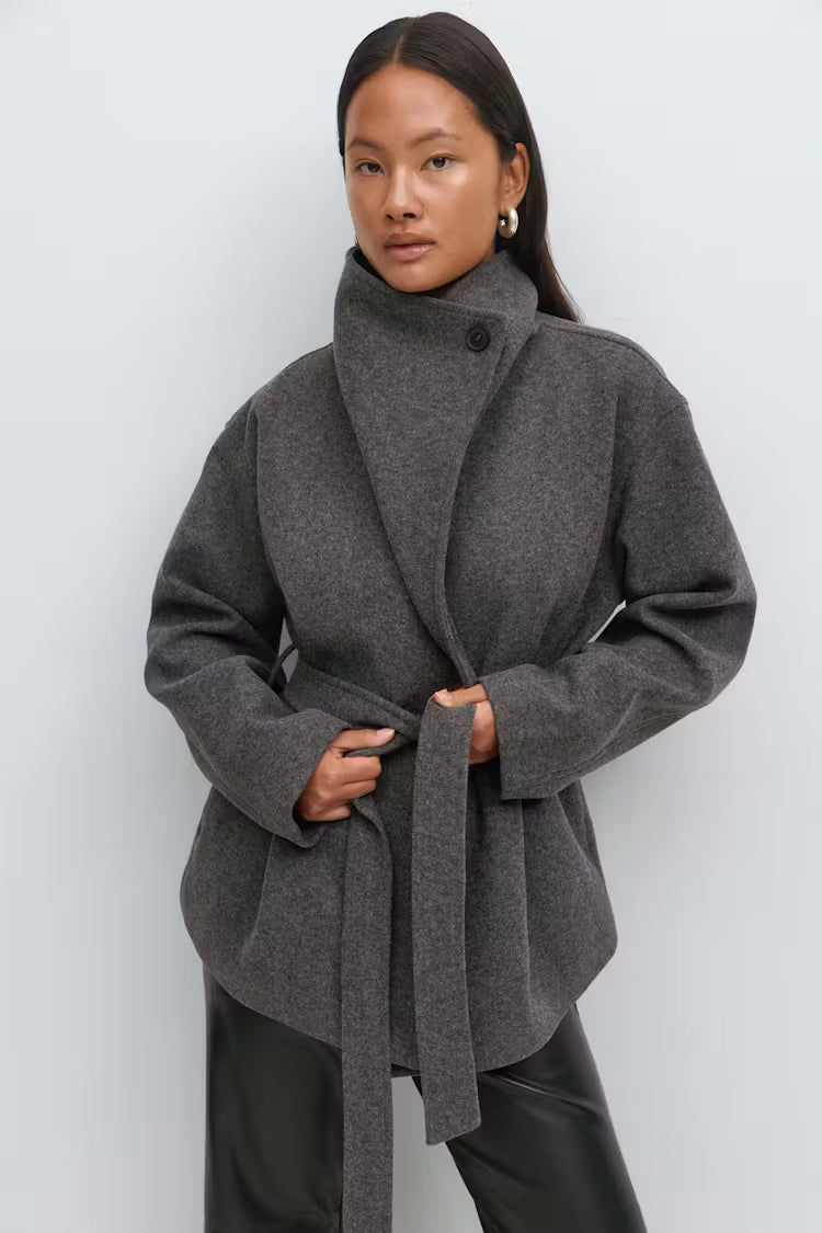 High neck short jacket